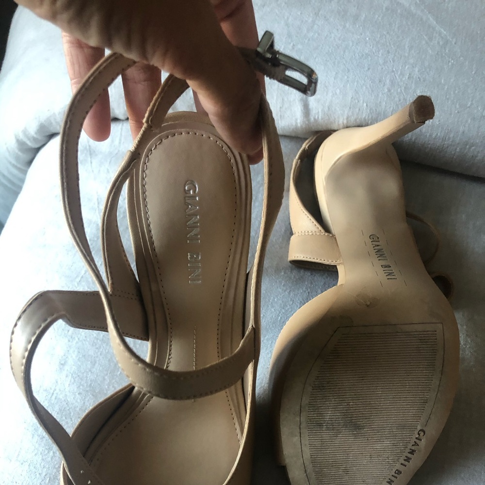 Gianni Bini Nude Heels worn once